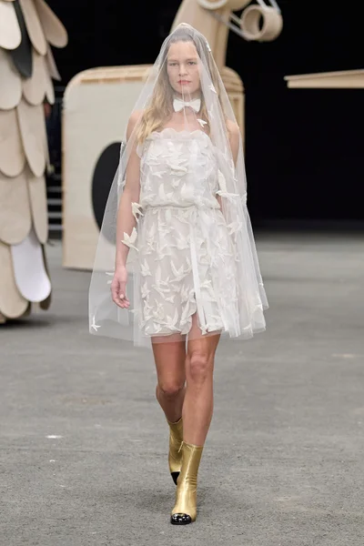 Look 51